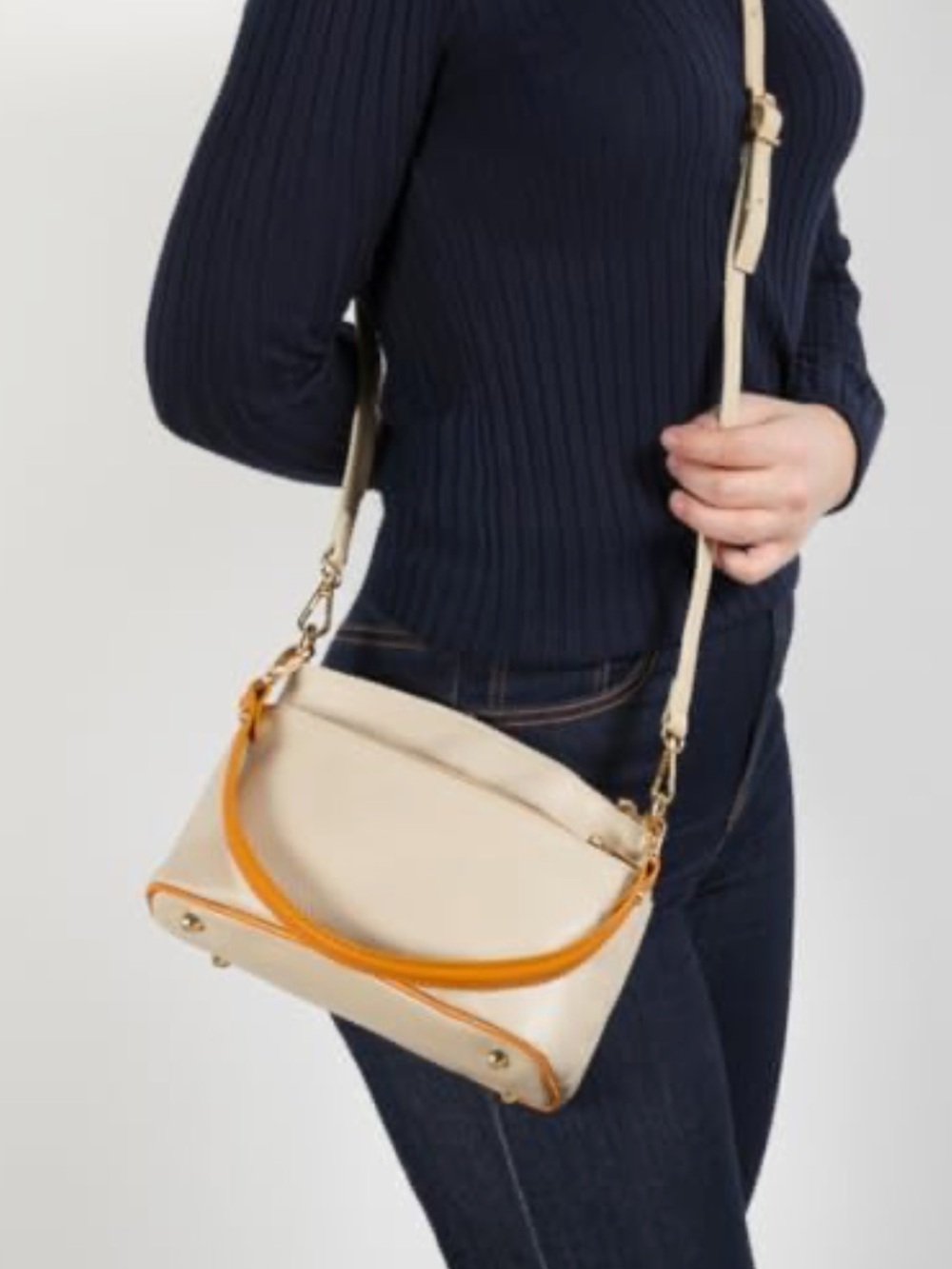 Divina Firenze Italy Crossbody Bag Women’s Genuine Leather Cream & Brown Trim